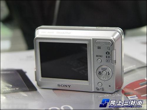 最低仅售599元 六款千元家用相机推荐