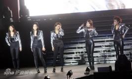 WonderGirls上海开唱绚丽登场劲歌热舞(组图)