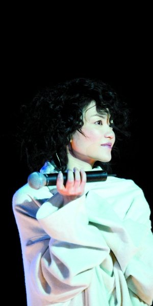 王菲确认复出 明年内地巡演每场要价650万元