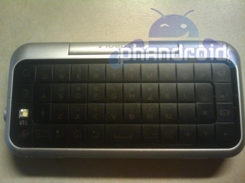 翻转设计 MOTO谷歌翻盖新机Backflip曝光
