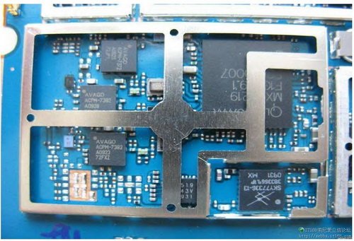 1G最强谷歌机 索尼爱立信X10真机拆解