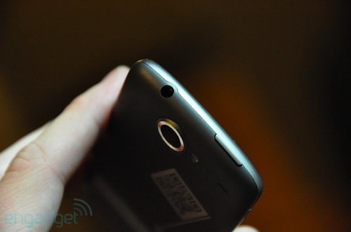 谷歌Nexus One手机开箱照抢先看