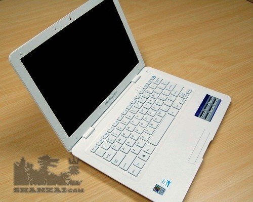 山寨中的极品 MacBook克隆机赏(组图)
