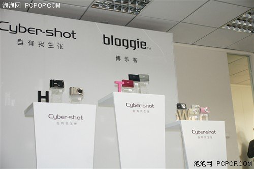 索尼Cyber-shot发布八款数码相机新品