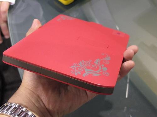 键盘和屏幕可分离 飞思卡尔智能本实机
