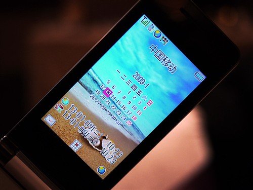 大胆创新设计 夏普62系列3款新品真机