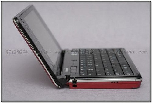 富士通5.6英寸便携掌上PC实机亮相(图)