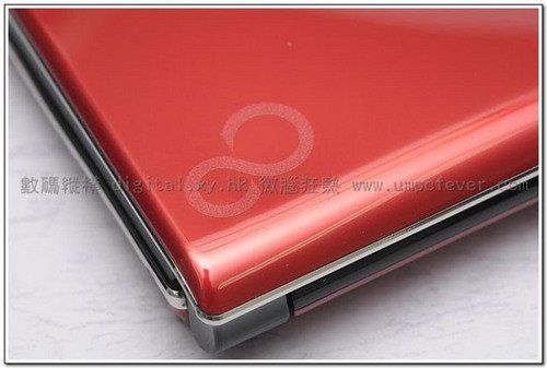 富士通5.6英寸便携掌上PC实机亮相(图)