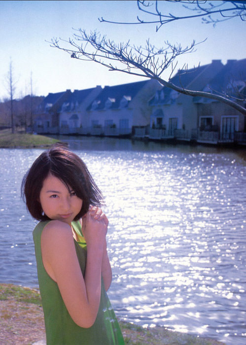 日本女<em>主播超短裤</em>采访致球星脸红(组图)-热裤|