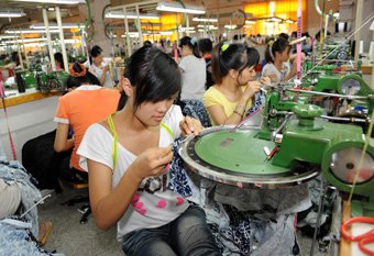多省市上调最低工资 让弱势群体分享改革成果