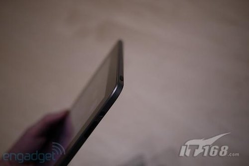 OS 4.0只是传说!苹果iPad才用OS 3.2