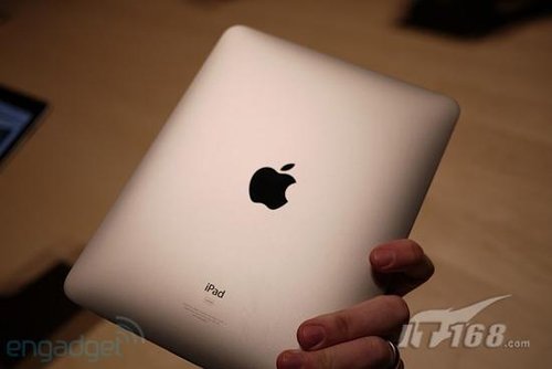 OS 4.0只是传说!苹果iPad才用OS 3.2