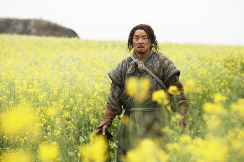 成龙新片《大兵小将》主题曲《油菜花》首播