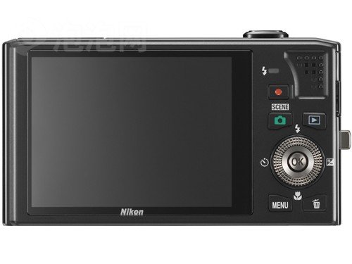尼康发布2010年新品 S8000率先登场