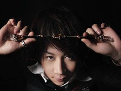 全民娱乐:新年春晚和笔记本的八卦谈