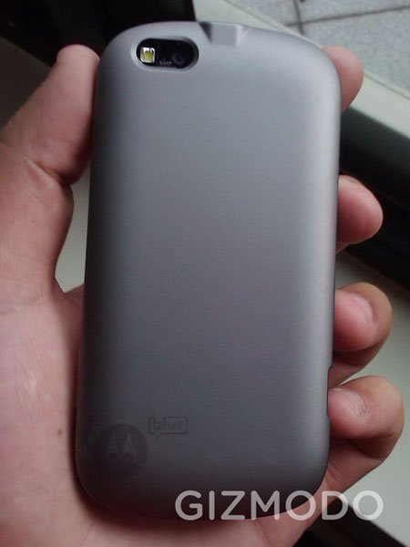仅售2200?摩托白色谷歌Zeppelin真机赏