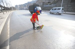 重庆歹徒被警方击毙经过:百米外即为闹市