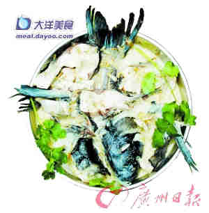 美食当前 狼吞虎咽