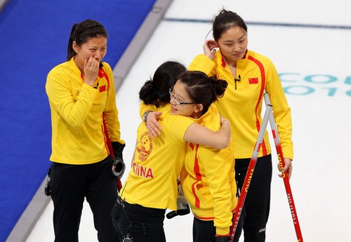 中国女子冰壶6-5美国 挺进四强或可战瑞典
