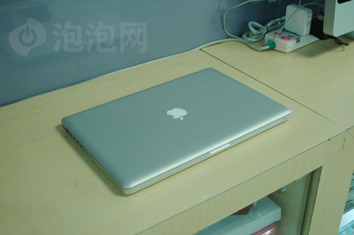 一体成型机身苹果MC226报价15600