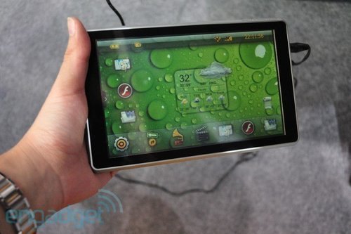 CeBIT展会千元智能本横行 Android系统