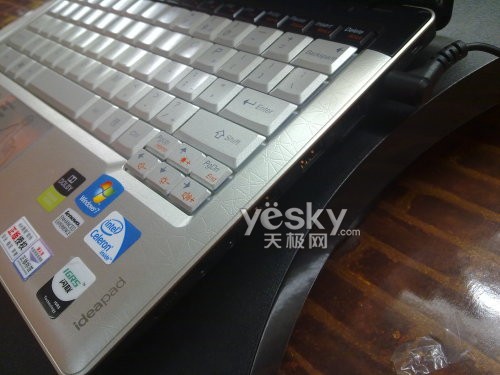 预装win7!11.6寸联想U150本抵京4499元开卖