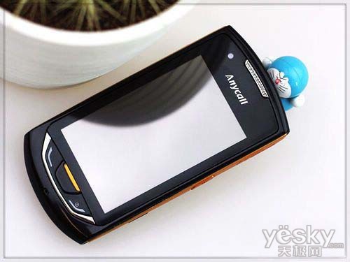 心仪轻尚摩天 三星s5628i手机迅速降价200元 