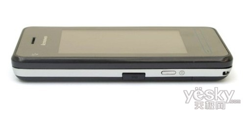 锐薄触屏滑盖手机 联想X1m仅售899元
