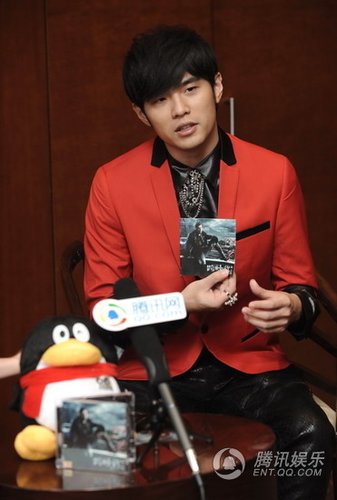 周杰伦自曝想当主持人 未成名前惨被刘德华退