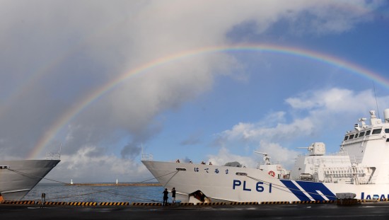 中国被日本扣押14名船员13日将回国-中国渔船