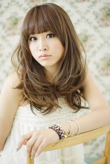 时尚经典发型 3595442_670220.jpg