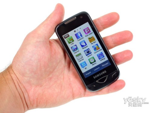 3.2寸双卡时尚强机 三星B7722报价1480元-三星|B7722