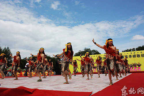 凤林古城满族寻根敬祖大典在双鸭山友谊县隆