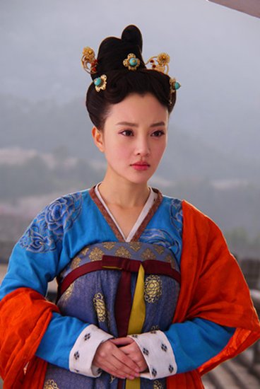 《美人天下》完美收官 李小璐高人气获封璐大人