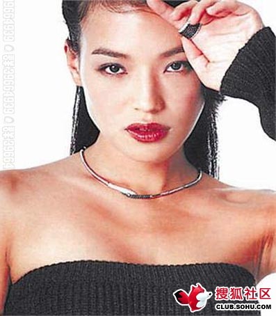 仇香美_展玟萱_植敬雯_淘宝美女学堂机器人被玩坏电影图片