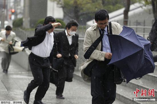 强风席卷大半日本逾三百人死伤 东京交通大混