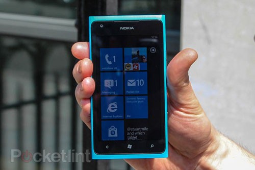 Lumia900最强? 六款热门机户外显示效果PK-L