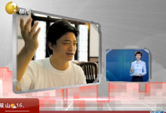 视频组图:崔永元开涮高考作文称愿活在清末-