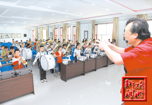 2015黑龙江鸡西滴道区所属学校教师招录公告