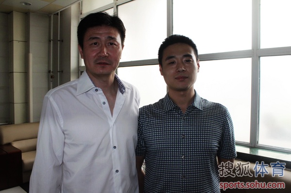 访张丽莉丈夫李梓烨_林业局造林工作站站员张丽莉老师爱人李梓烨作