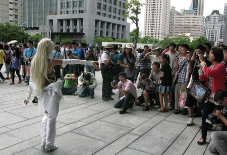 台湾动漫活动 MM玩家COS艾尔唤雷者-台湾