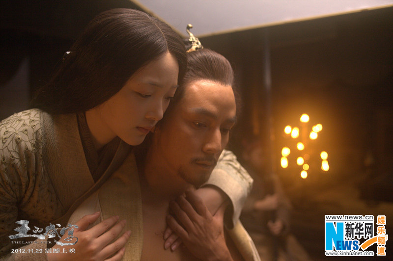 爱情万岁婚纱摄影
