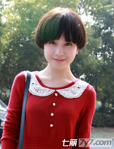 <em>2013时尚短发烫发发型</em>图片