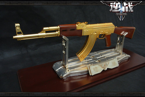 《逆战》斩首行动上线 赢实体黄金枪模-逆战-游戏频道