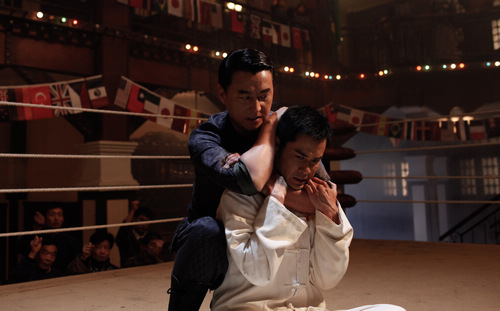 粤语版《叶问》热播 侠义仁者遭武士道狂虐-