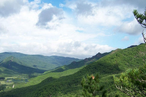 二龙山人口_宾县二龙山图片