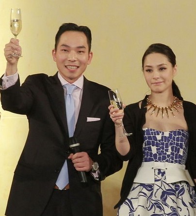 孙红雷模特女友王骏迪曝光 娱乐圈丑男美女配