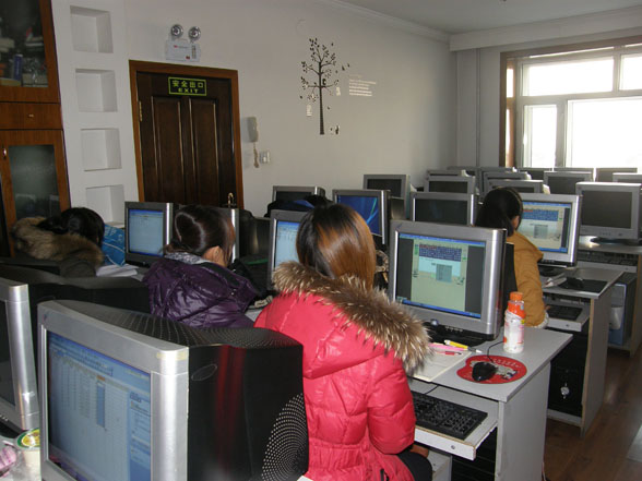 博海微机文华学校开设计算机类短训课程-学校