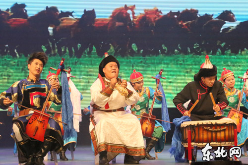 黑龙江省第五届少数民族文艺会演在哈尔滨举行