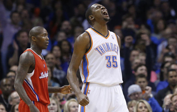 两种模式杜少轻松切换 连续得分上双紧追詹皇